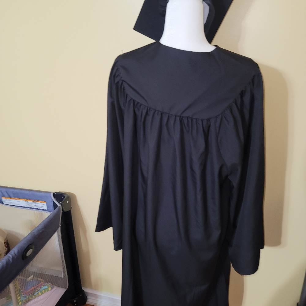 Graduation Gown - Picture 2 of 3